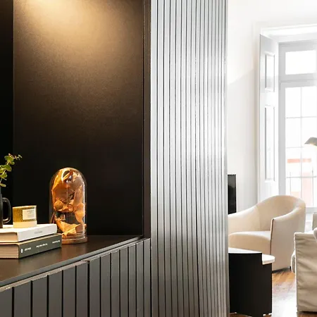 The Box - Design And Upscale With Balcony At Downtown * Lisbona