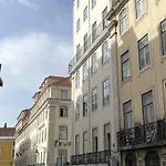 Designer Loft With Balcony In Historic Baixa * Lissabon