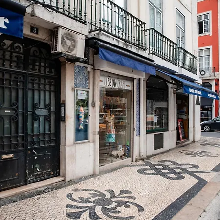 Designer Loft With Balcony In Historic Baixa شقة *