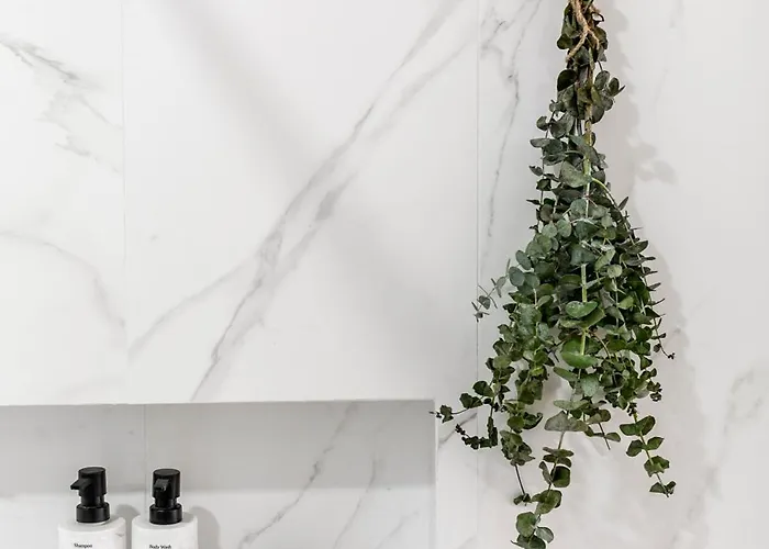 Designer Loft With Balcony In Historic Baixa *