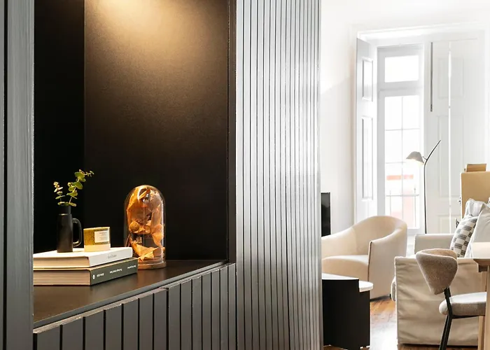 Designer Loft With Balcony In Historic Baixa * Lisboa